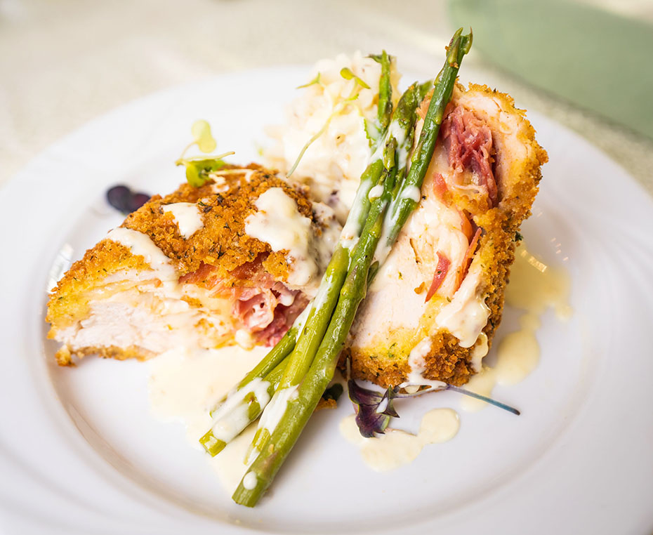 delicious chicken and asparagus 